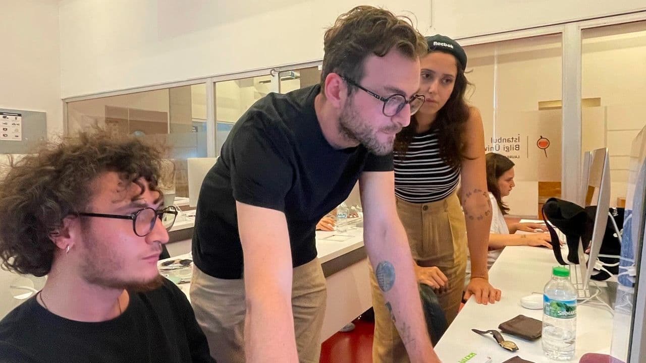 NineSixteen Academy aims to develop competencies in digital design and creativity.